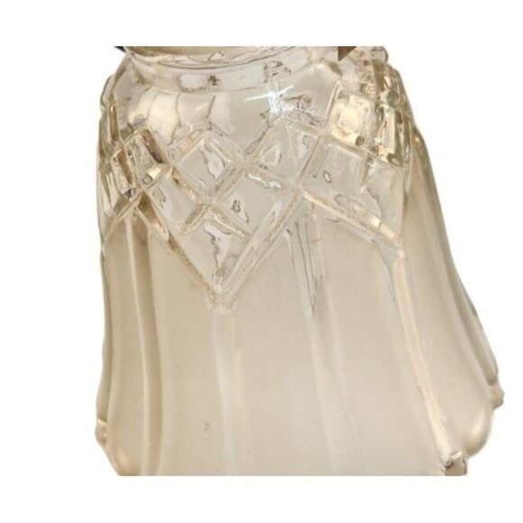 Vintage Clear Glass Lamp Shade With Diamond Cut Design & Fluted Edges - Picture 5 of 7